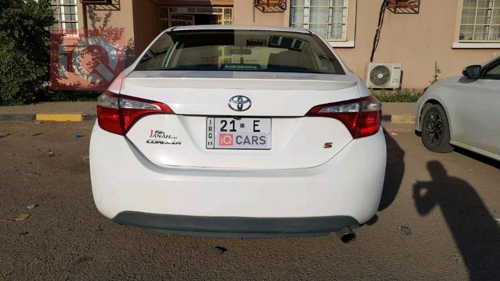 تۆیۆتا کۆرۆلا